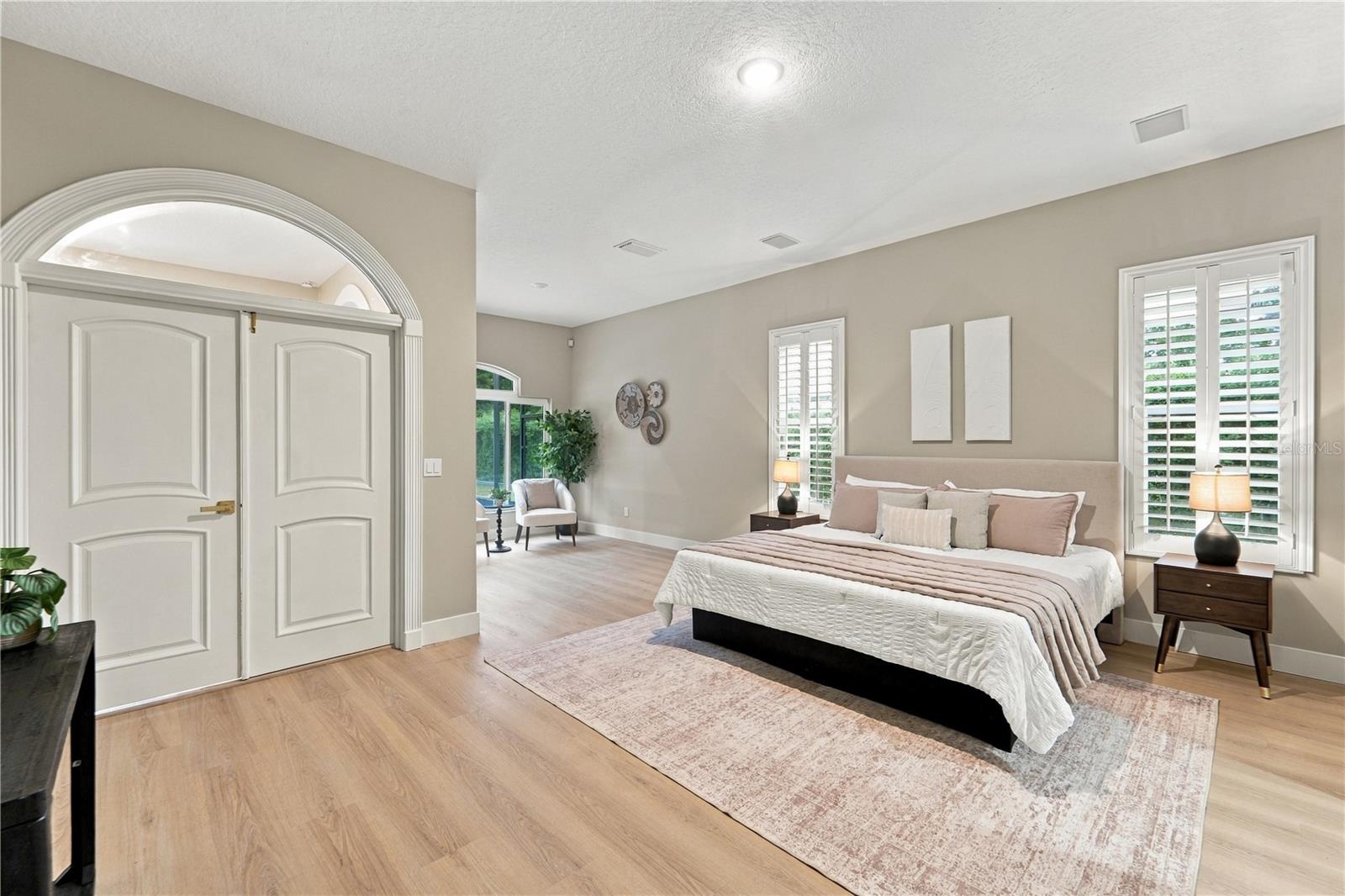1055 Edmiston Pl Property Photo 23