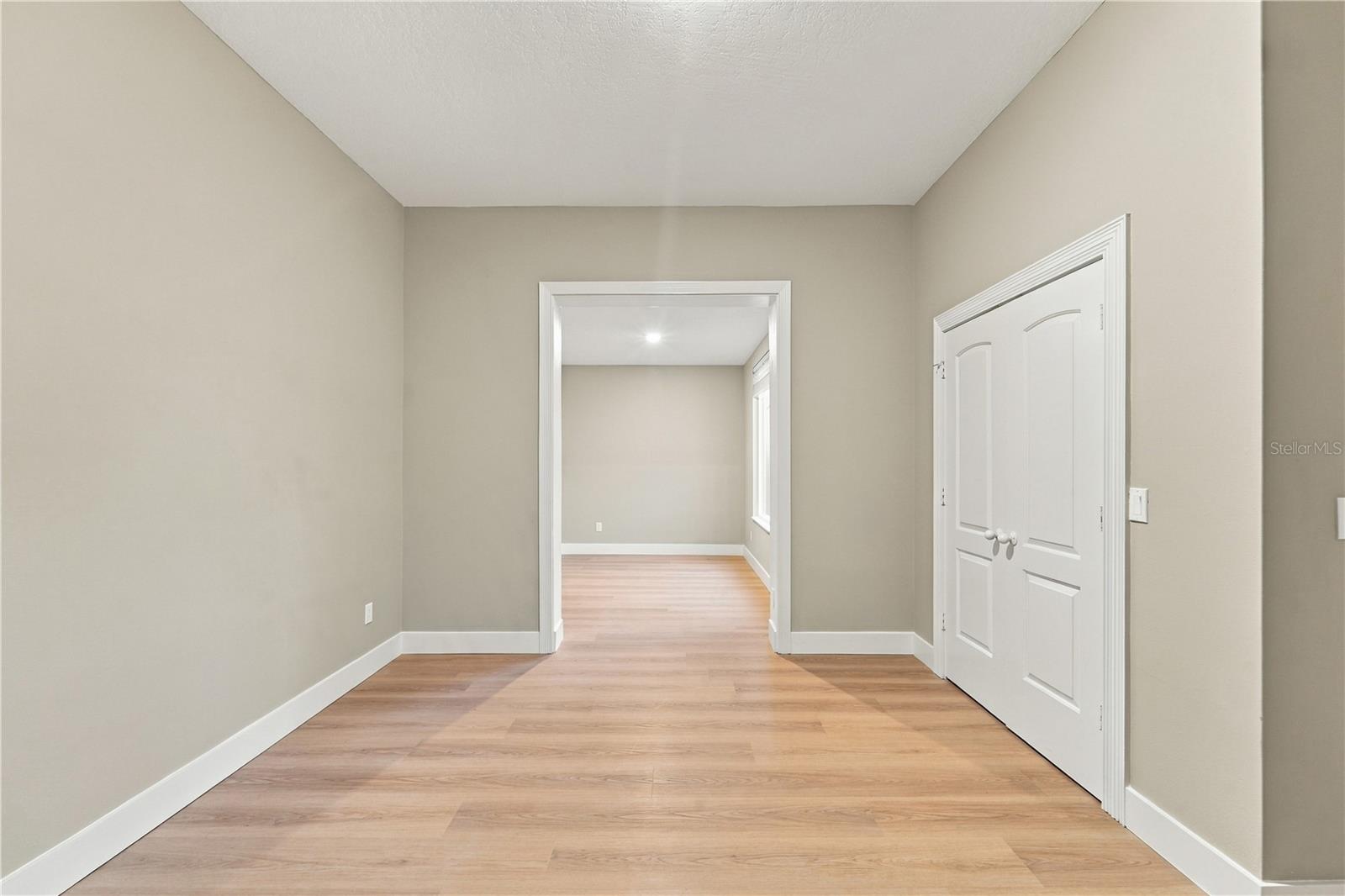 1055 Edmiston Pl Property Photo 33