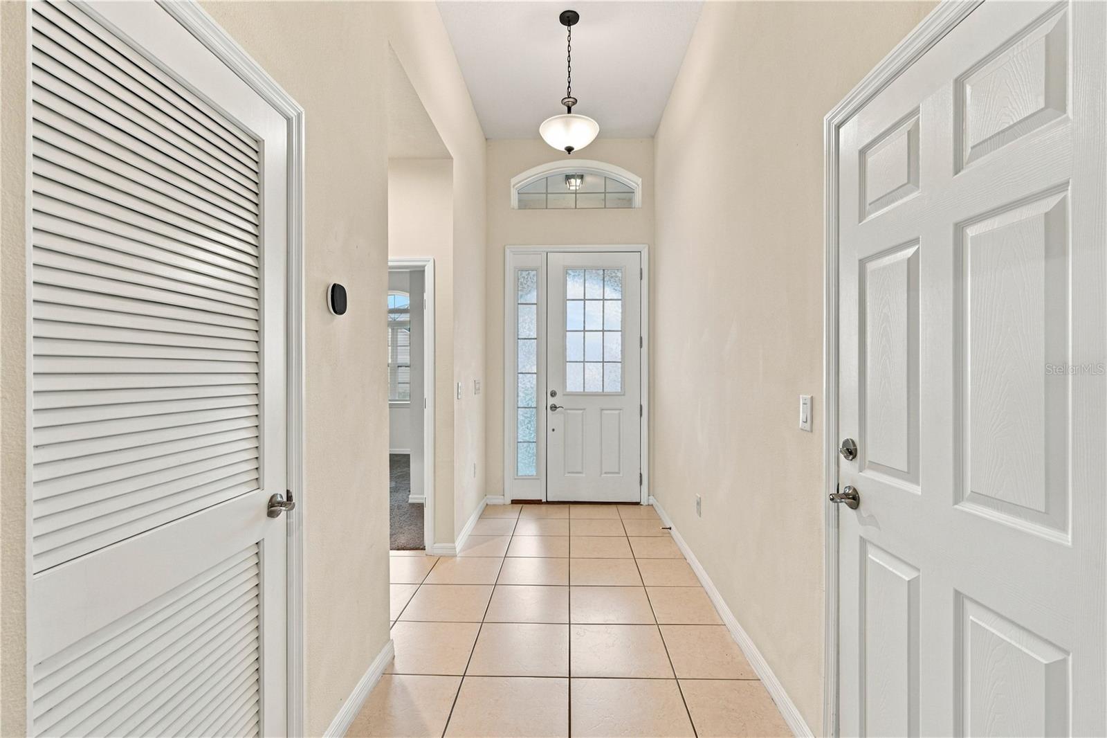 2500 Avian Loop Property Photo 4