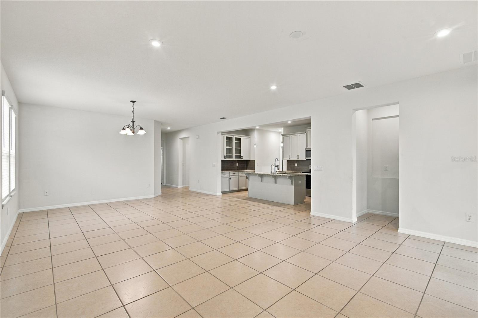2500 Avian Loop Property Photo 21