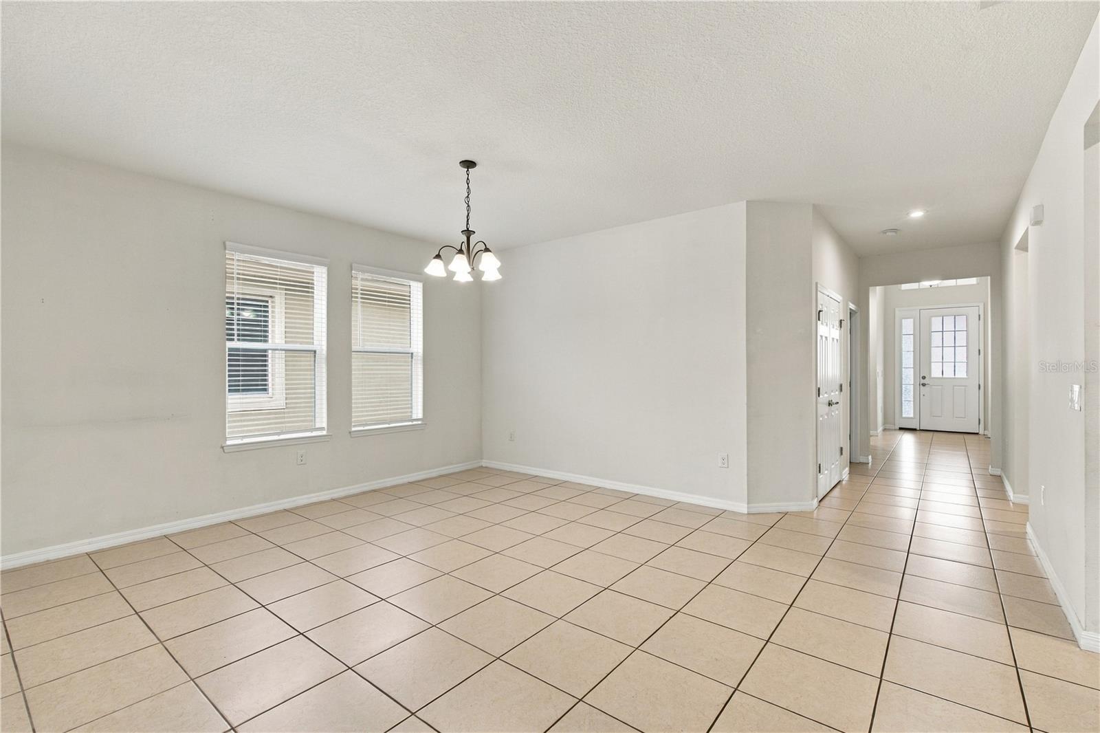 2500 Avian Loop Property Photo 22