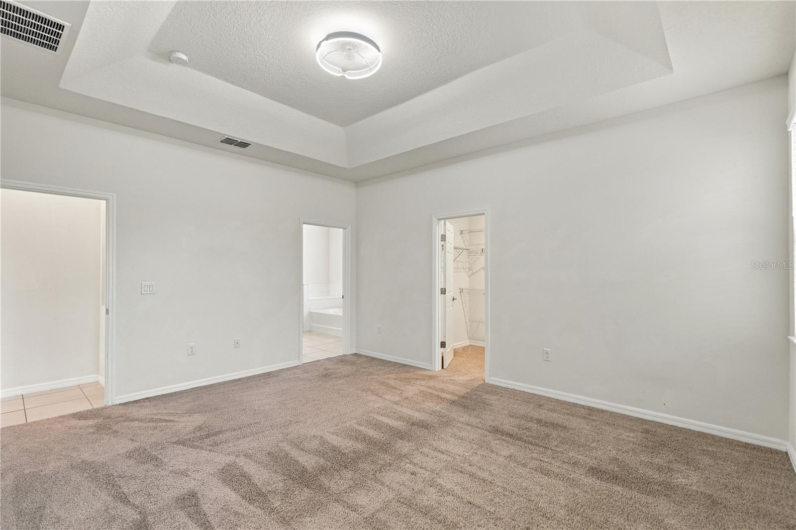 2500 Avian Loop Property Photo 25