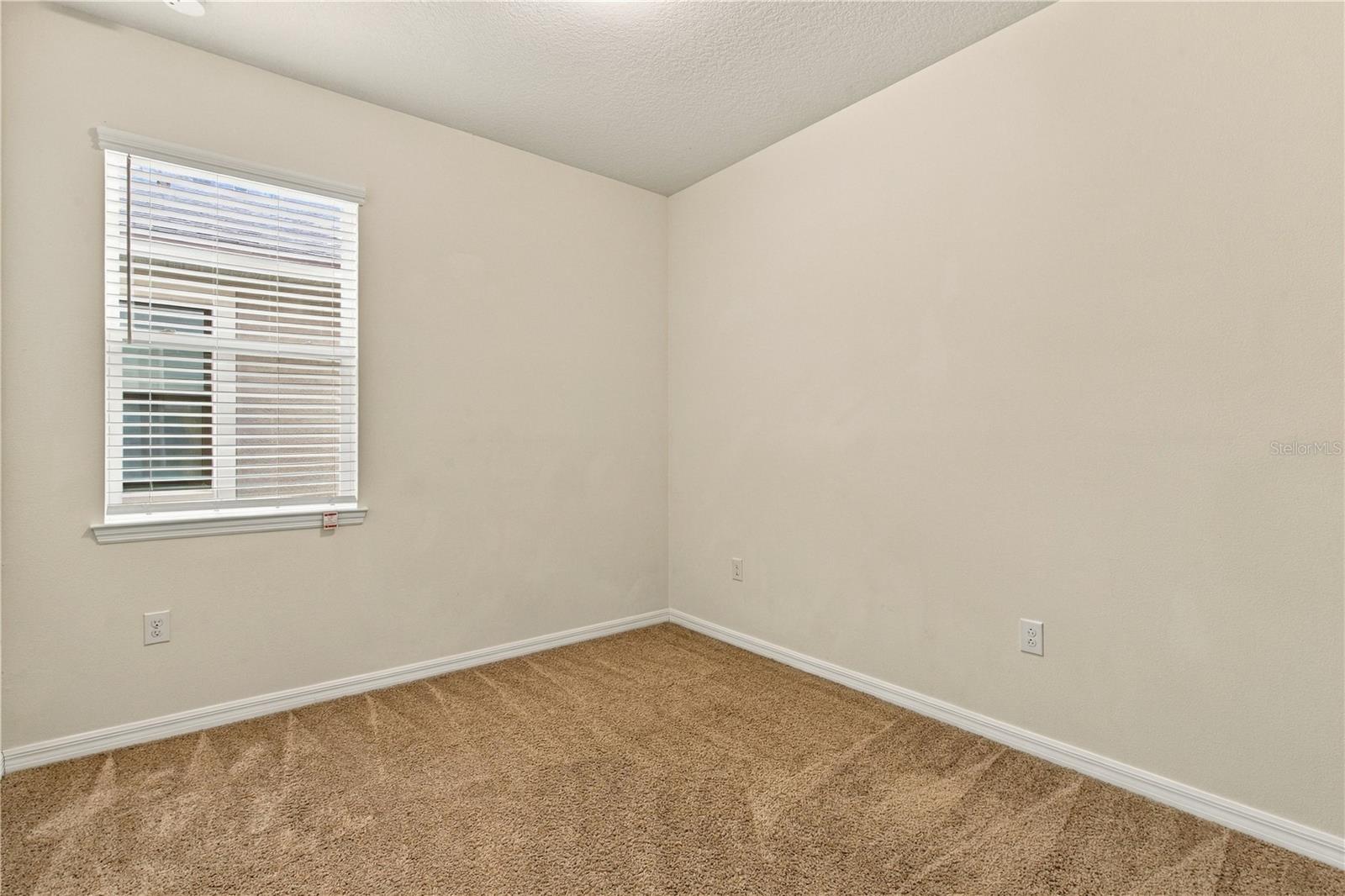 2500 Avian Loop Property Photo 30