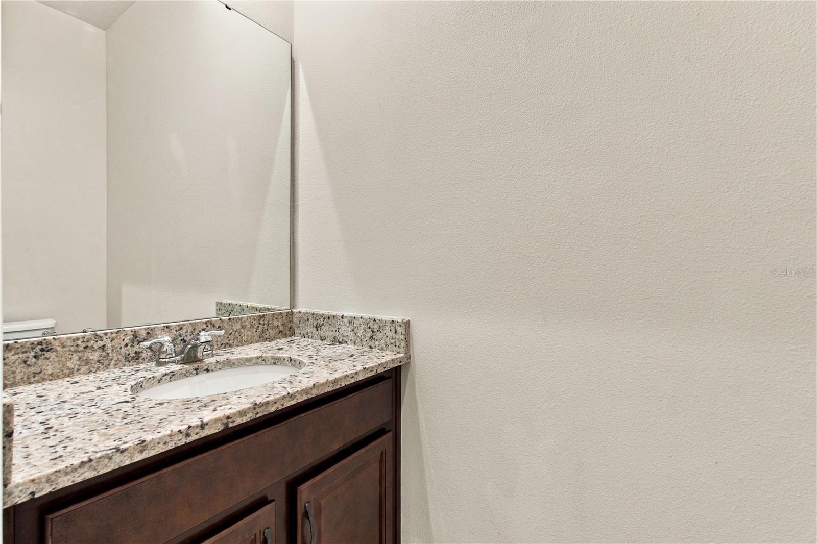 2500 Avian Loop Property Photo 32