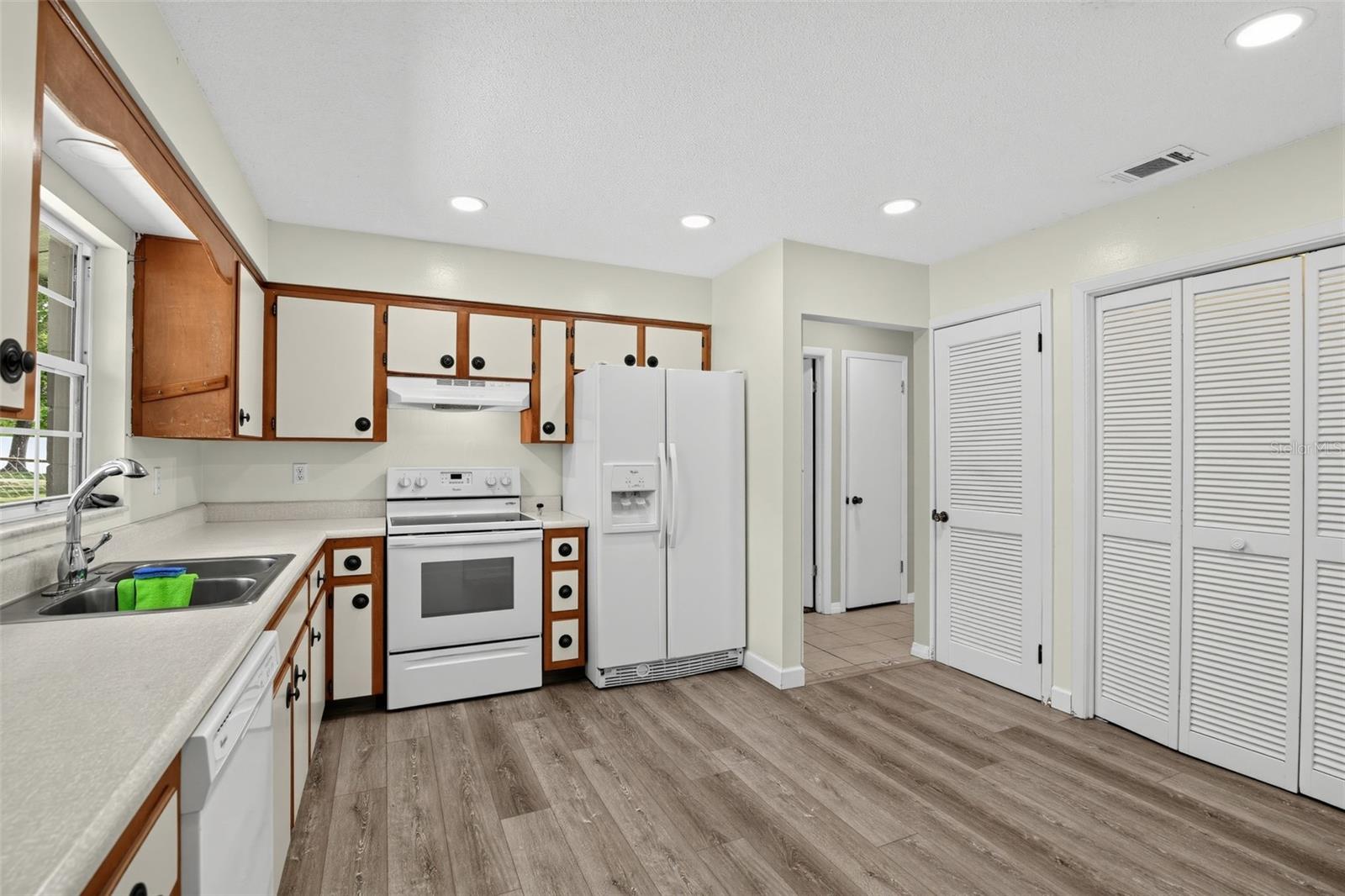 8065 Sw 100th Lane Rd Property Photo 10