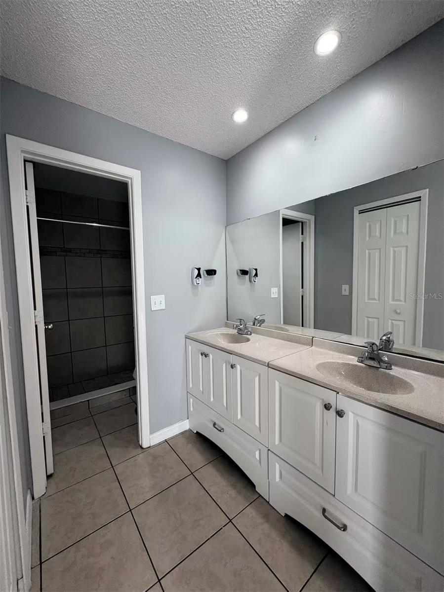 5953 Talavera St Property Photo 8