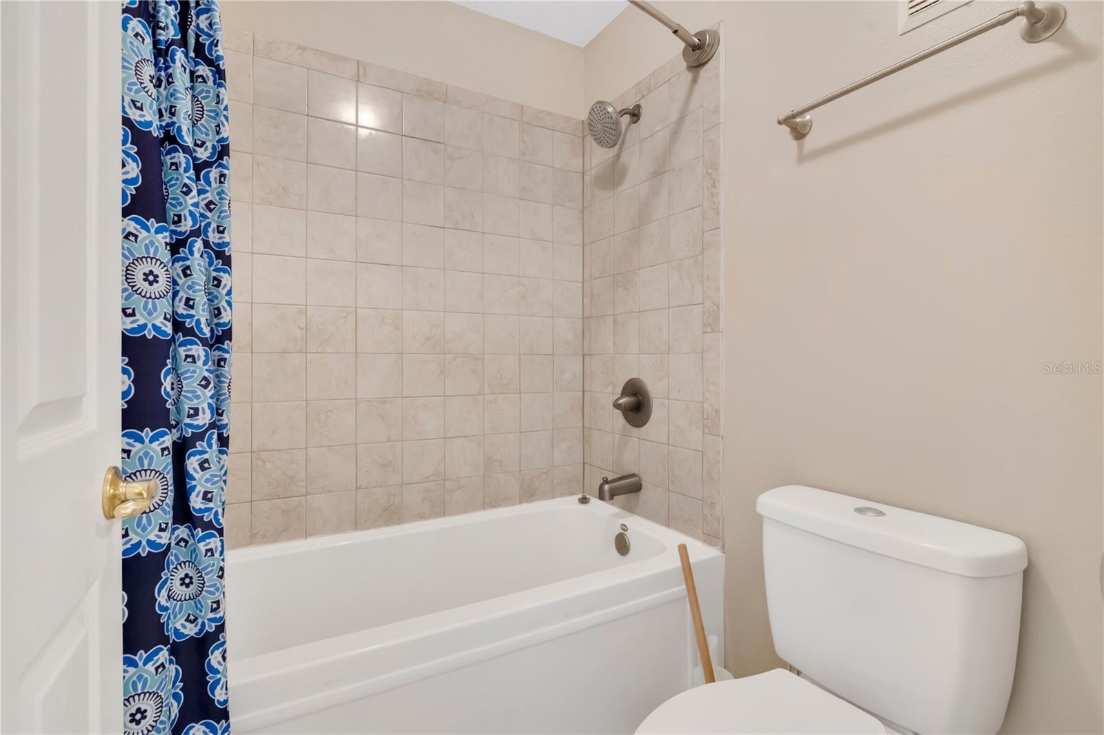 8810 Grand Palms Cir #b Property Photo 20
