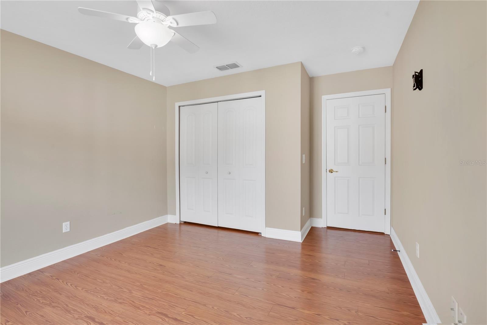 8810 Grand Palms Cir #b Property Photo 22