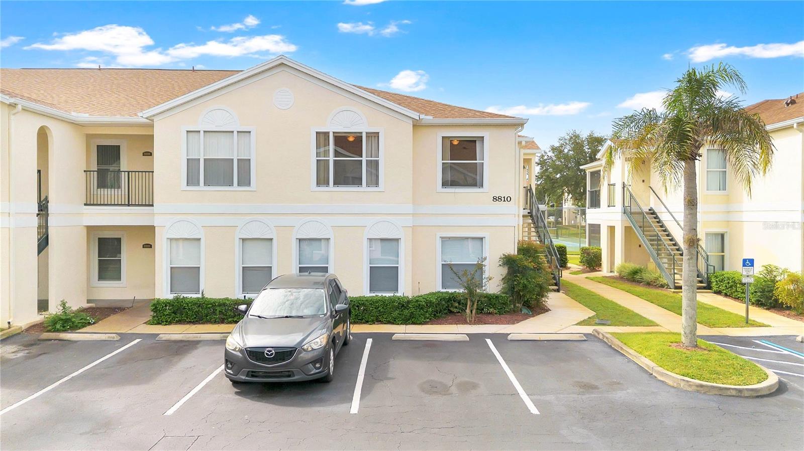 8810 Grand Palms Cir #b Property Photo 28