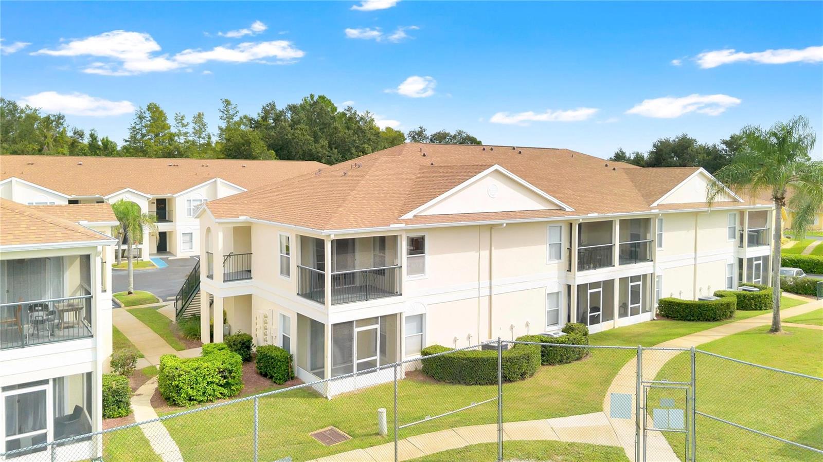 8810 Grand Palms Cir #b Property Photo 30