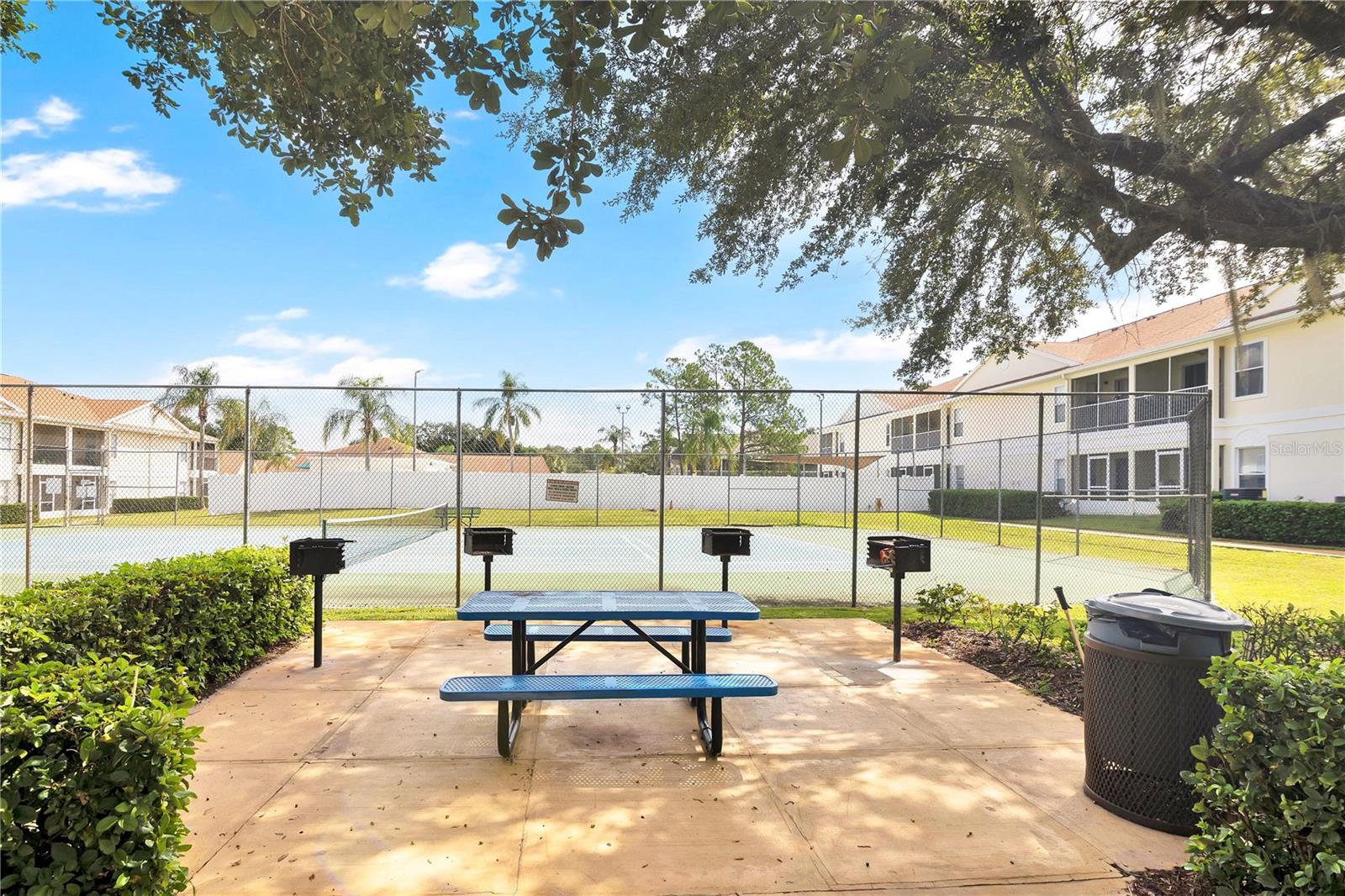 8810 Grand Palms Cir #b Property Photo 36