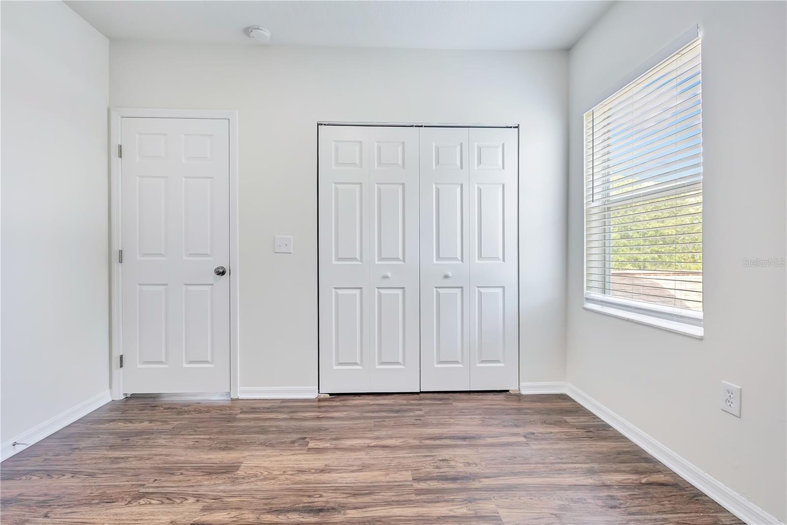 10332 Summerview Cir Property Photo 19