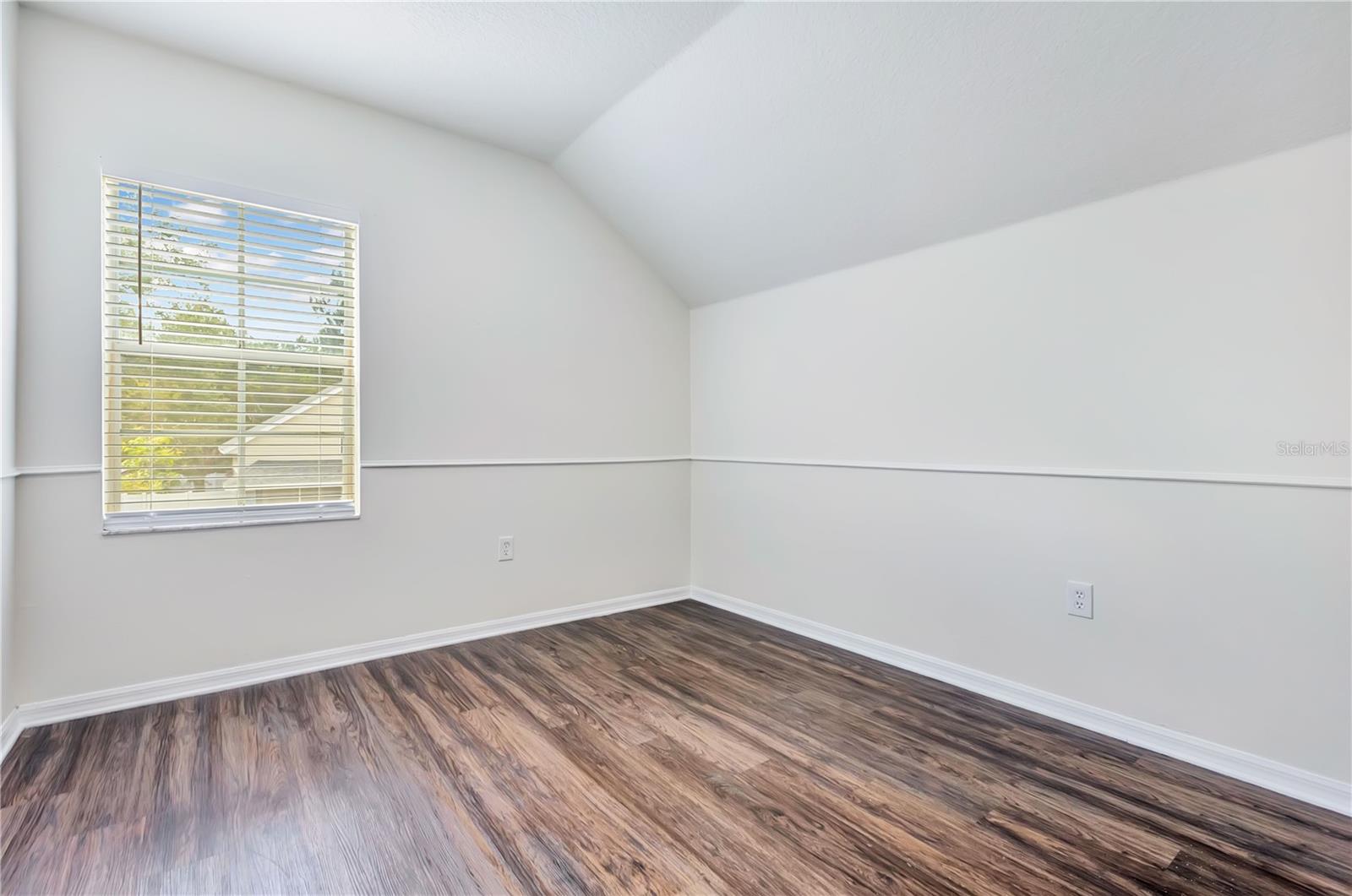 10332 Summerview Cir Property Photo 20