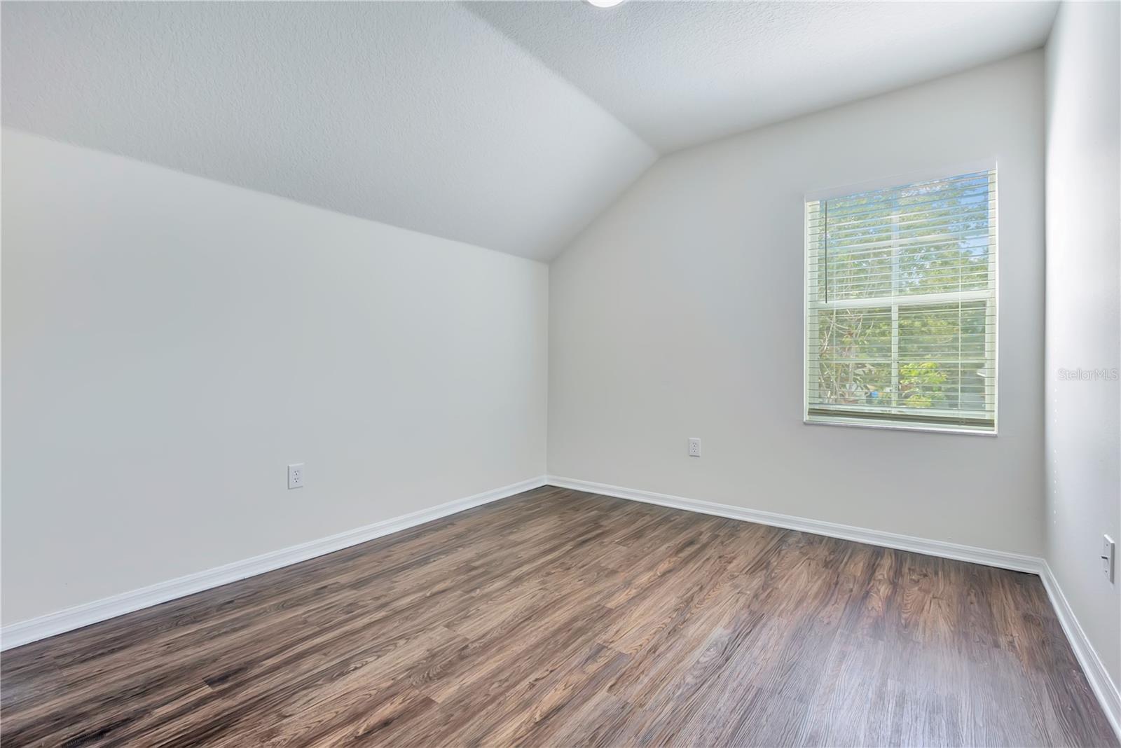 10332 Summerview Cir Property Photo 22