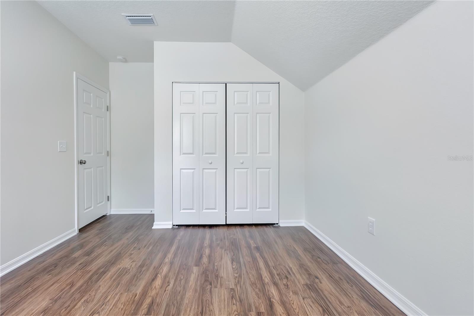 10332 Summerview Cir Property Photo 23
