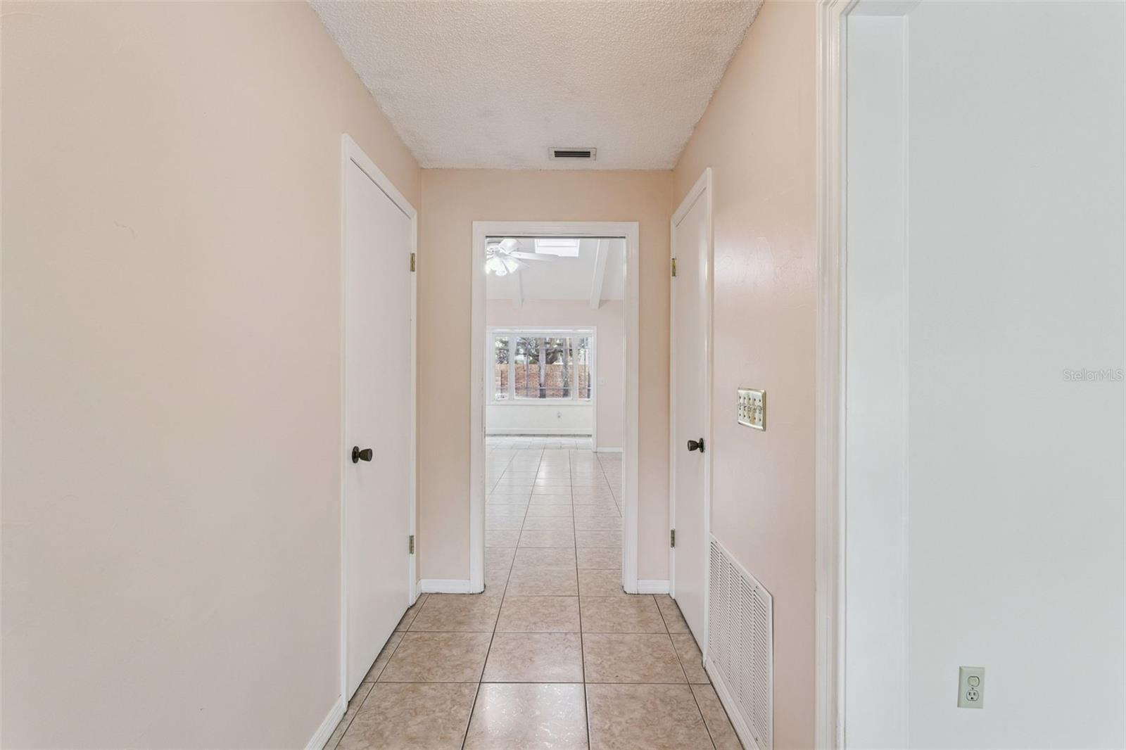 260 E Hornbeam Dr Property Photo 12