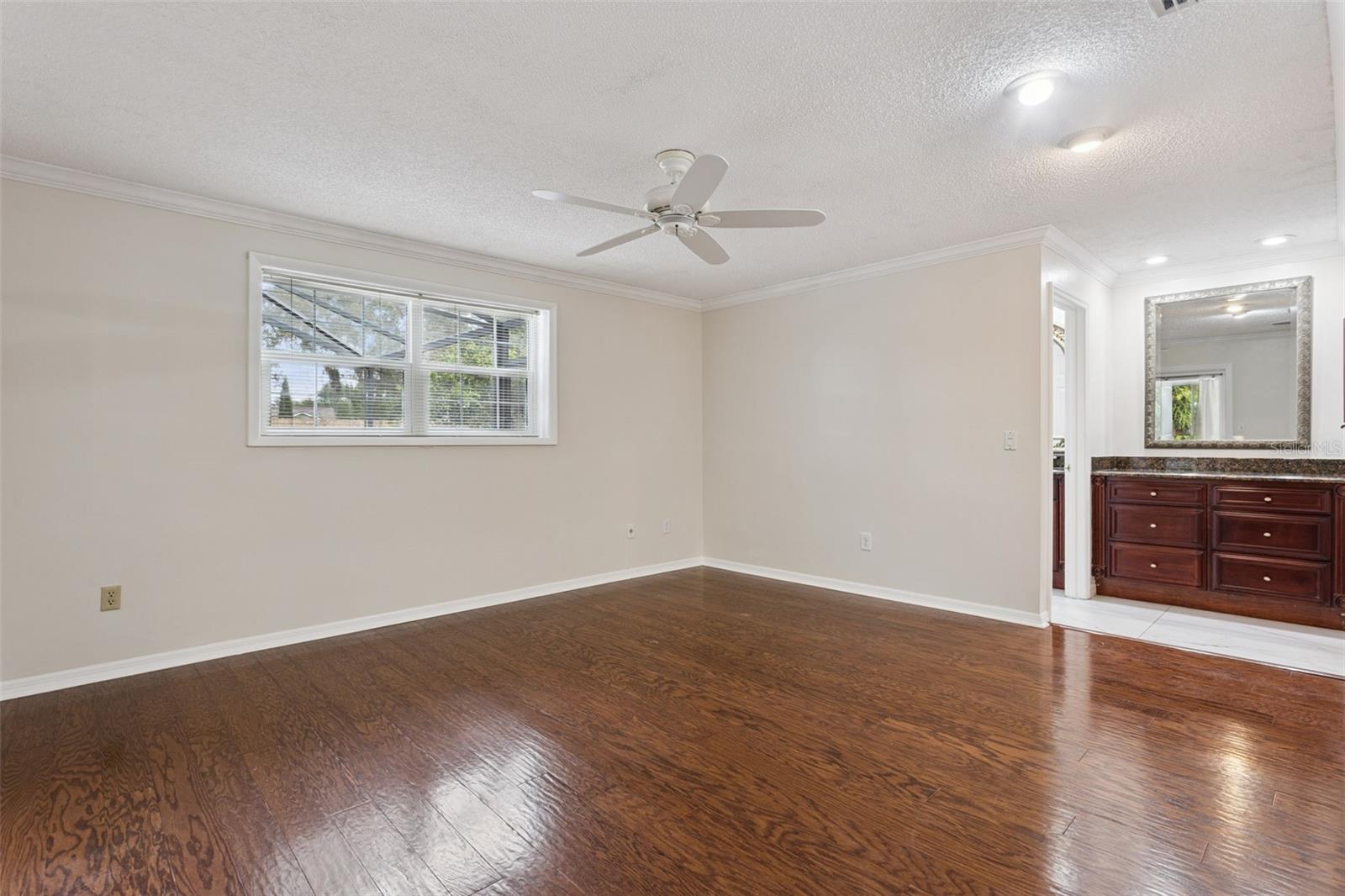 260 E Hornbeam Dr Property Photo 28