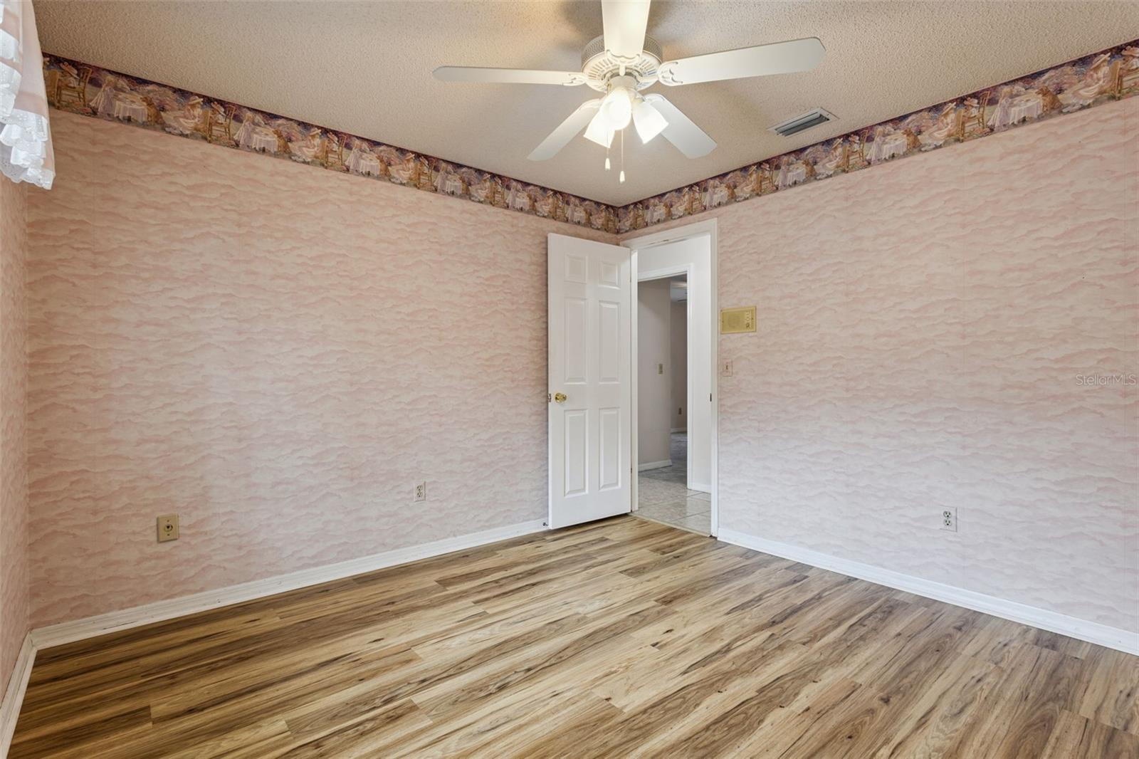 260 E Hornbeam Dr Property Photo 35