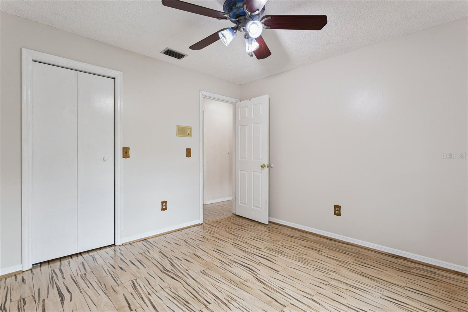 260 E Hornbeam Dr Property Photo 36
