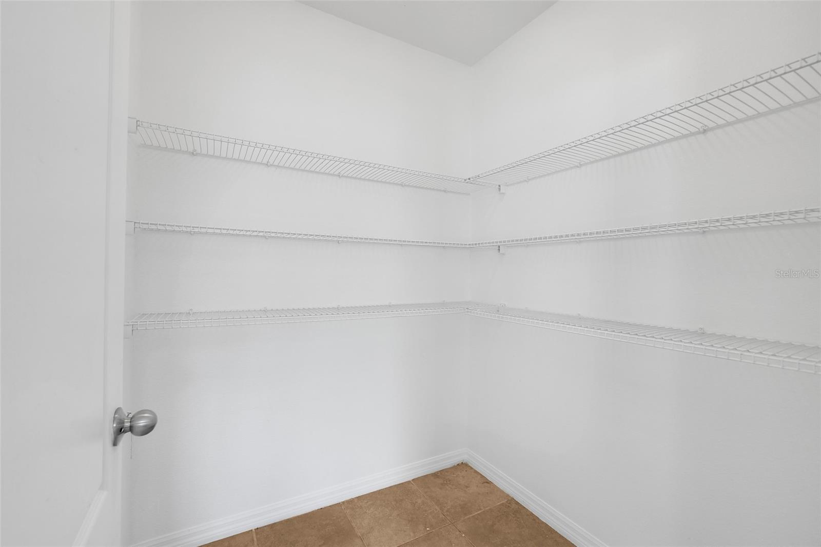 16616 Broadford Ln Property Photo 20