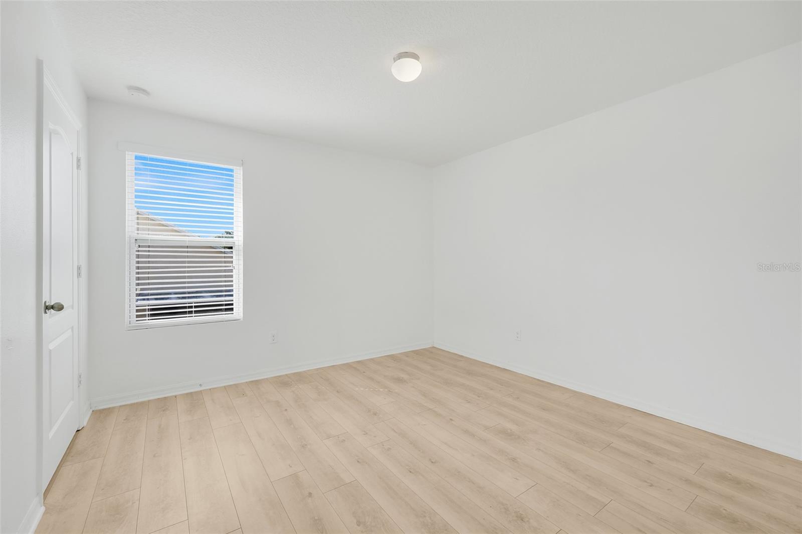 16616 Broadford Ln Property Photo 30