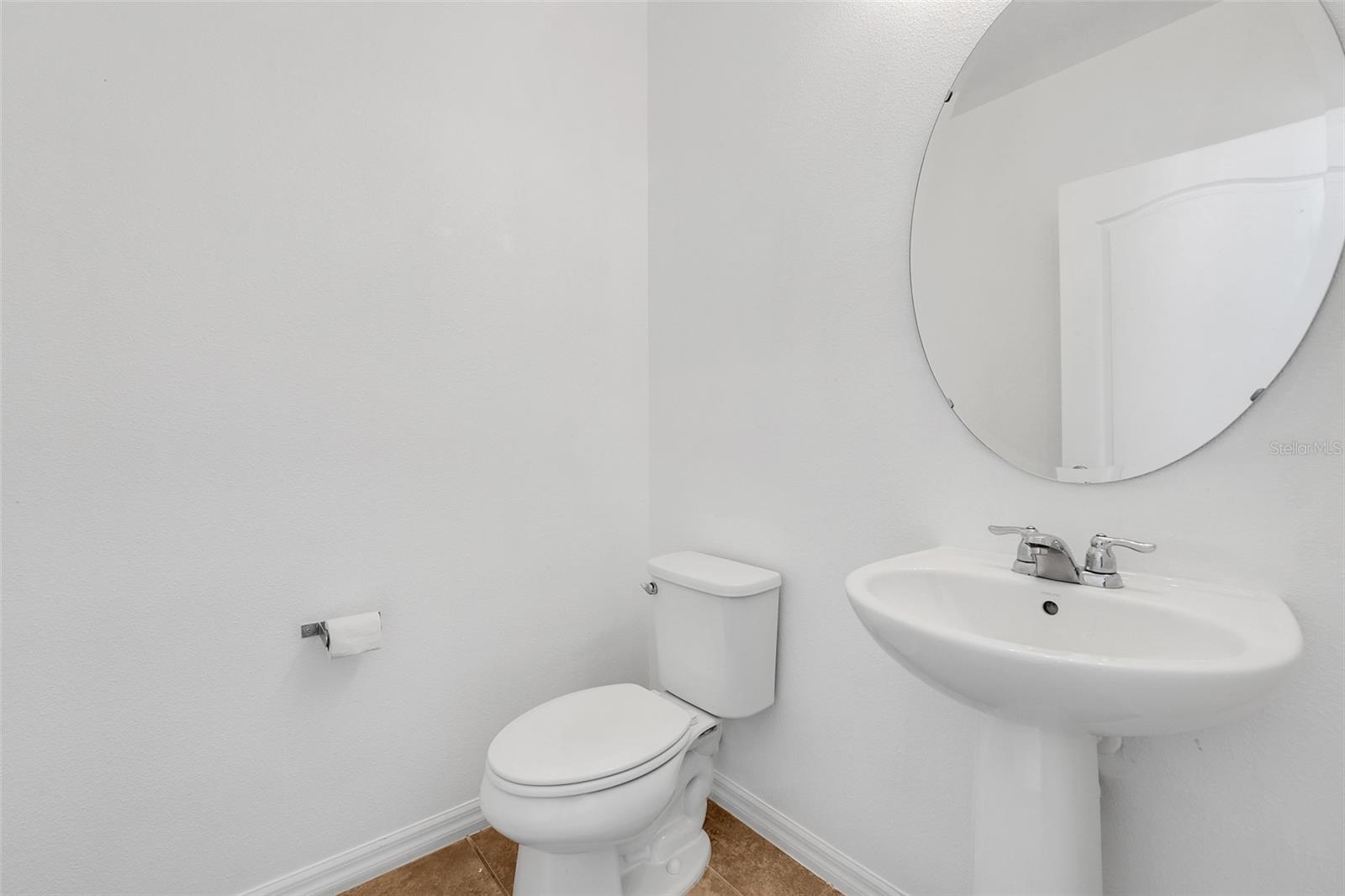 16616 Broadford Ln Property Photo 31