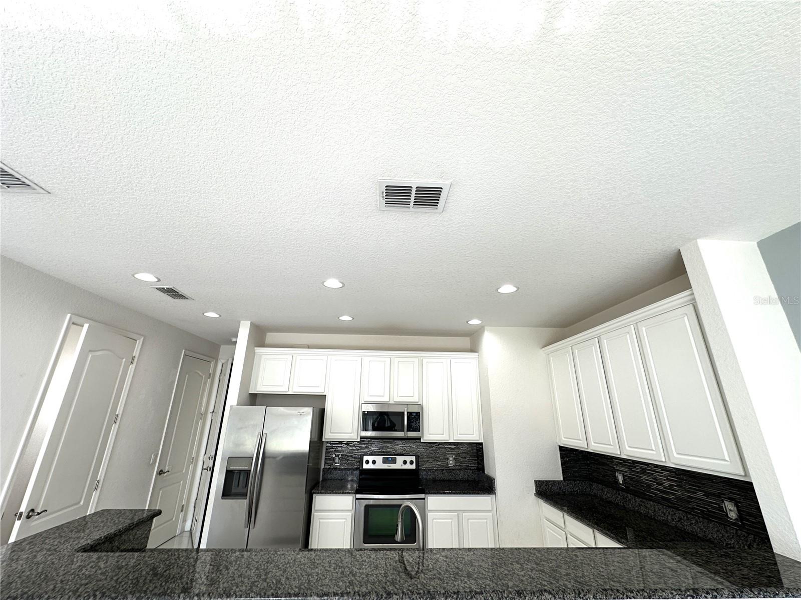 8474 Kelsall Dr Property Photo 12