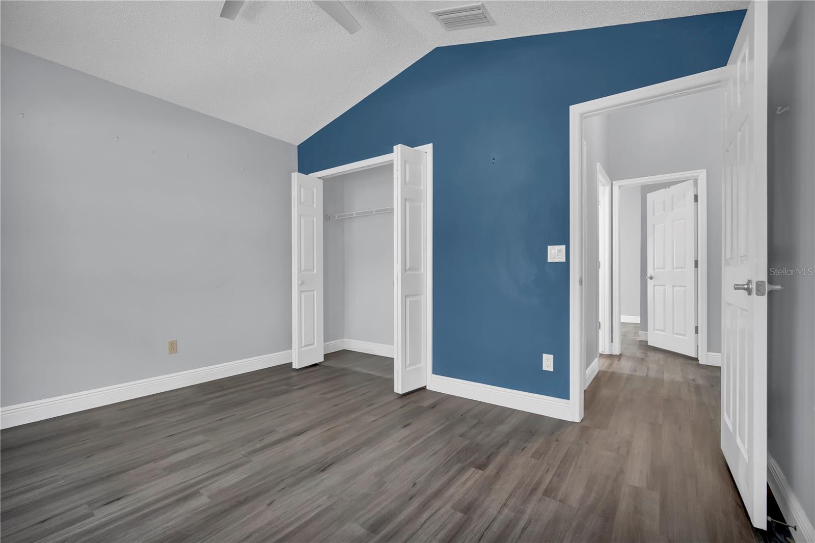 13326 Heron Cove Dr Property Photo 12