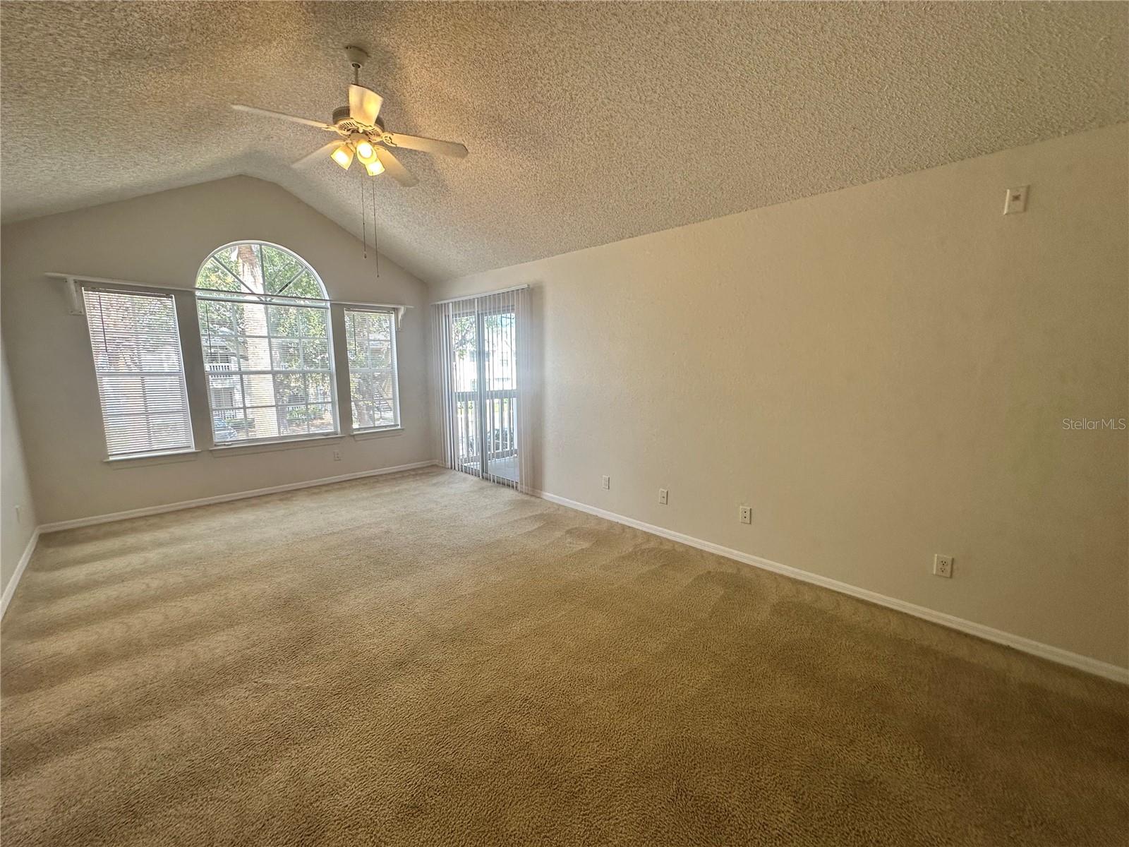 1049 S Hiawassee Rd #3423 Property Photo 5