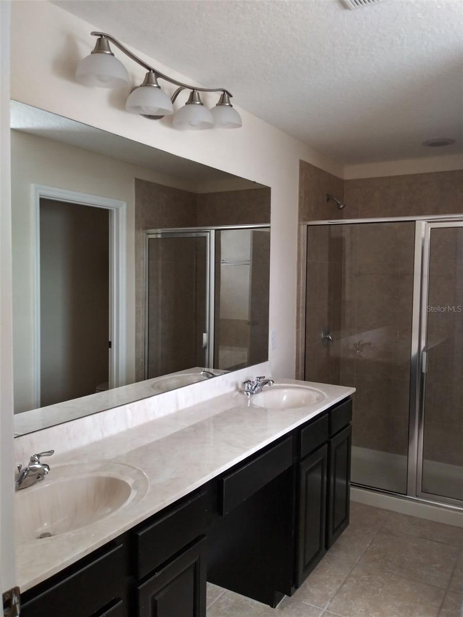 13836 Pickett Reserve Ct Property Photo 7
