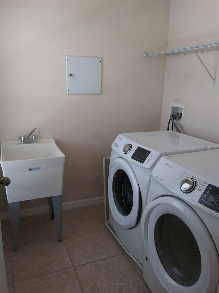 13836 Pickett Reserve Ct Property Photo 11