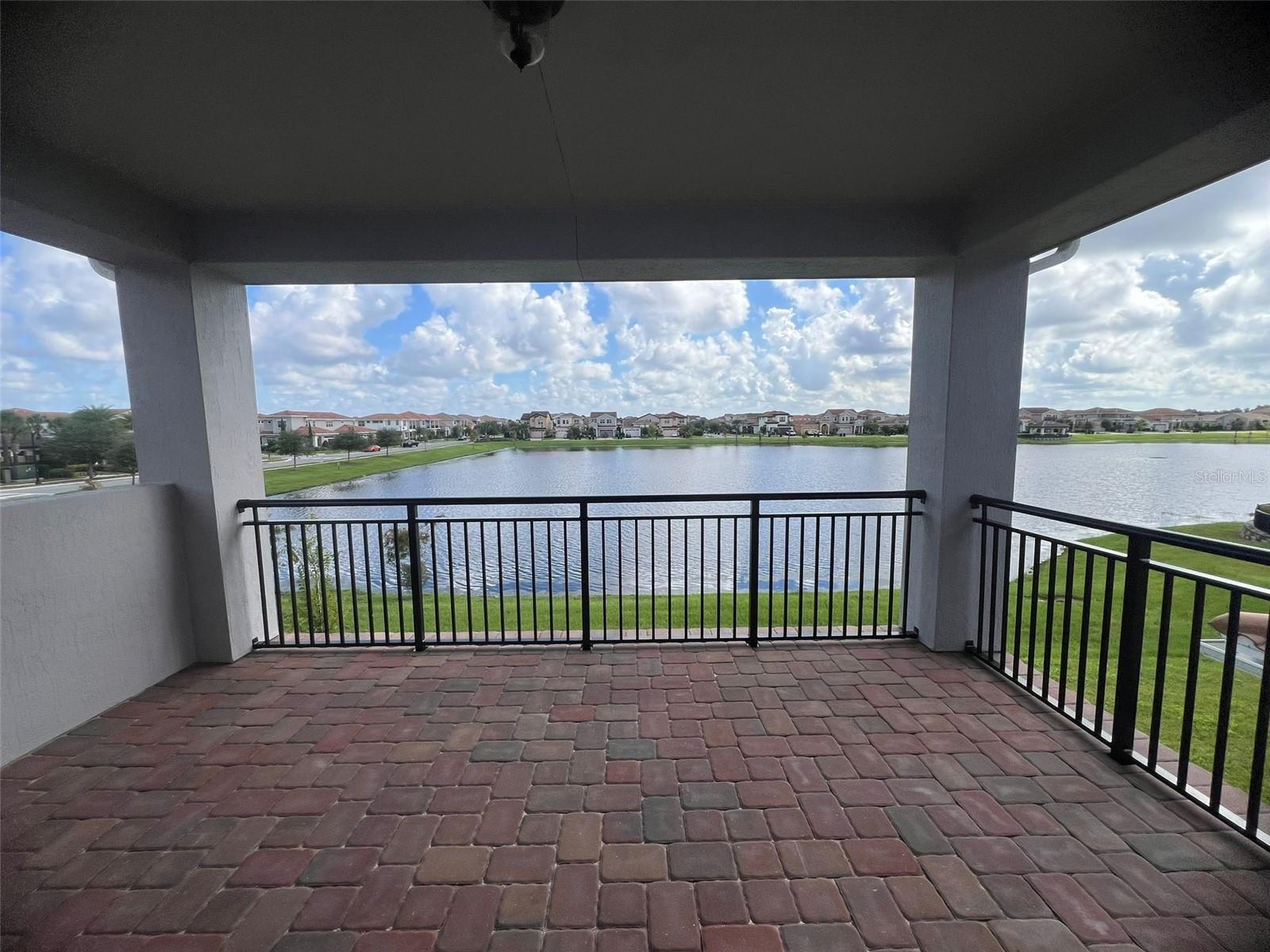 13713 Larkton Ln Property Photo 5