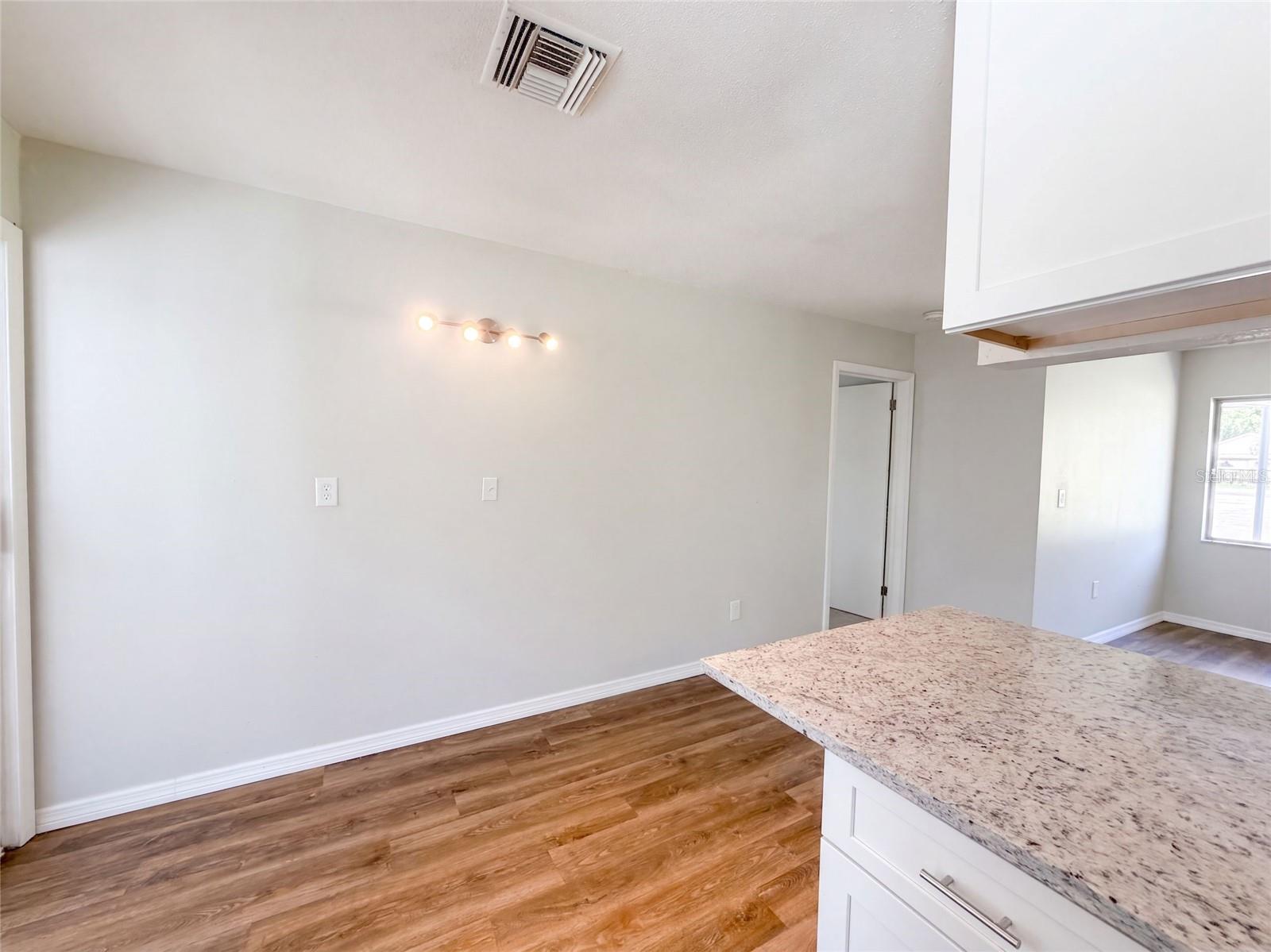 4526 Eagles Nest Rd Property Photo 10