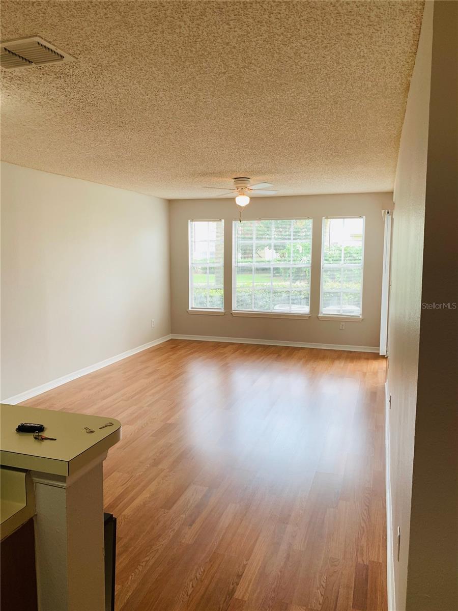 1073 S Hiawassee Rd #1016 Property Photo 5
