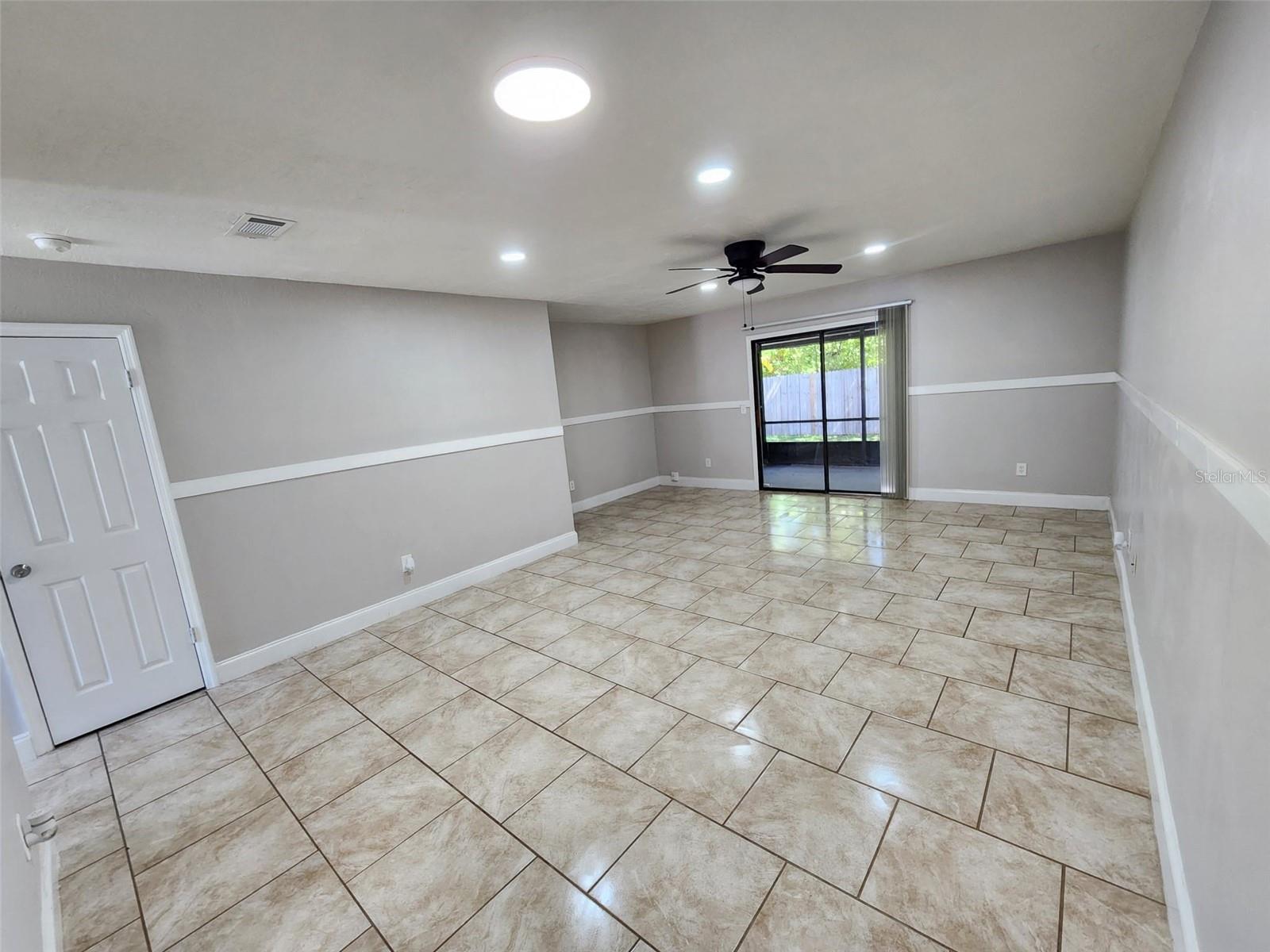 1304 Deer Springs Rd Property Photo 13