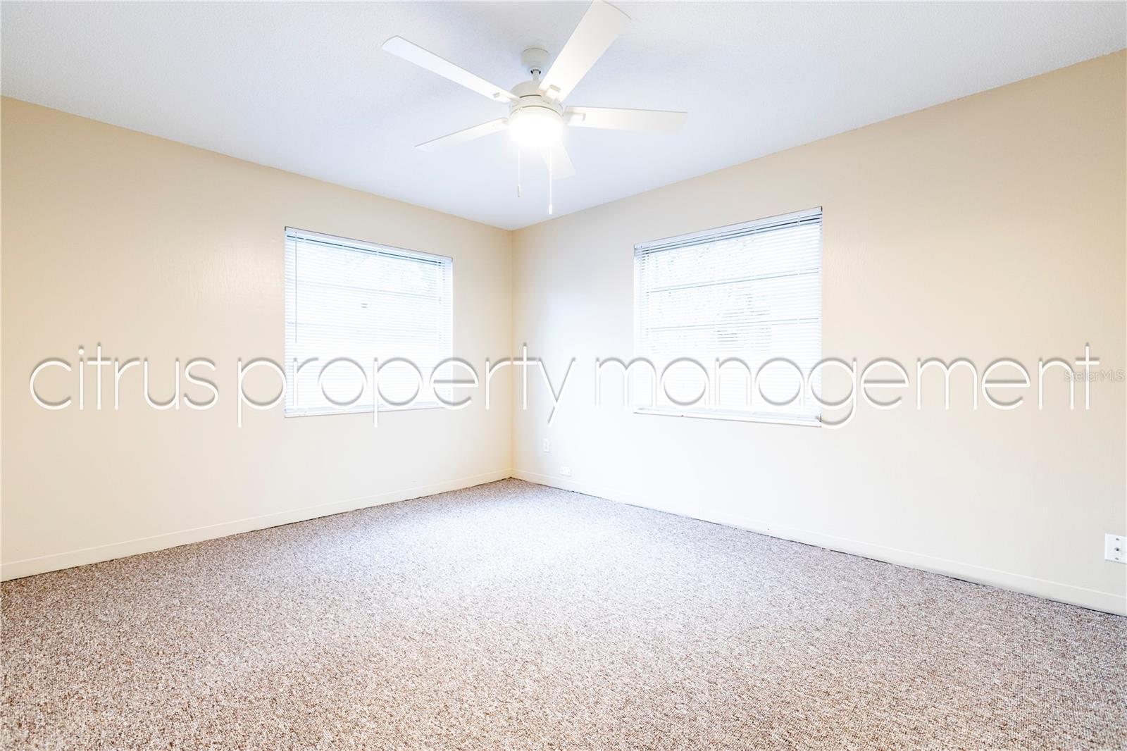 3026 Fairway Ln #b Property Photo 14