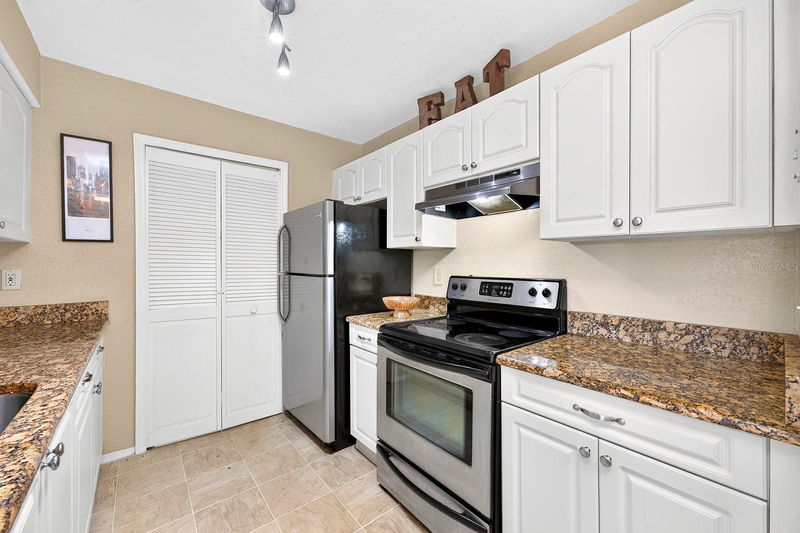 2550 N Alafaya Trl #6303 Property Photo 11