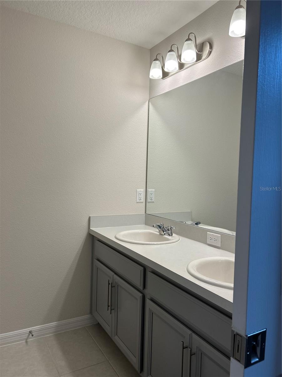 225 Aberdeen St Property Photo 22