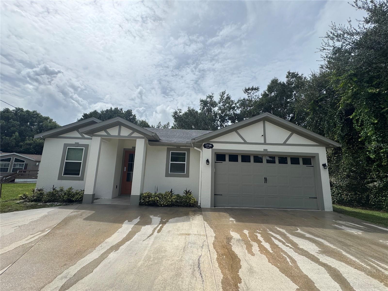 1718 MARGIE CT Property Photo 1