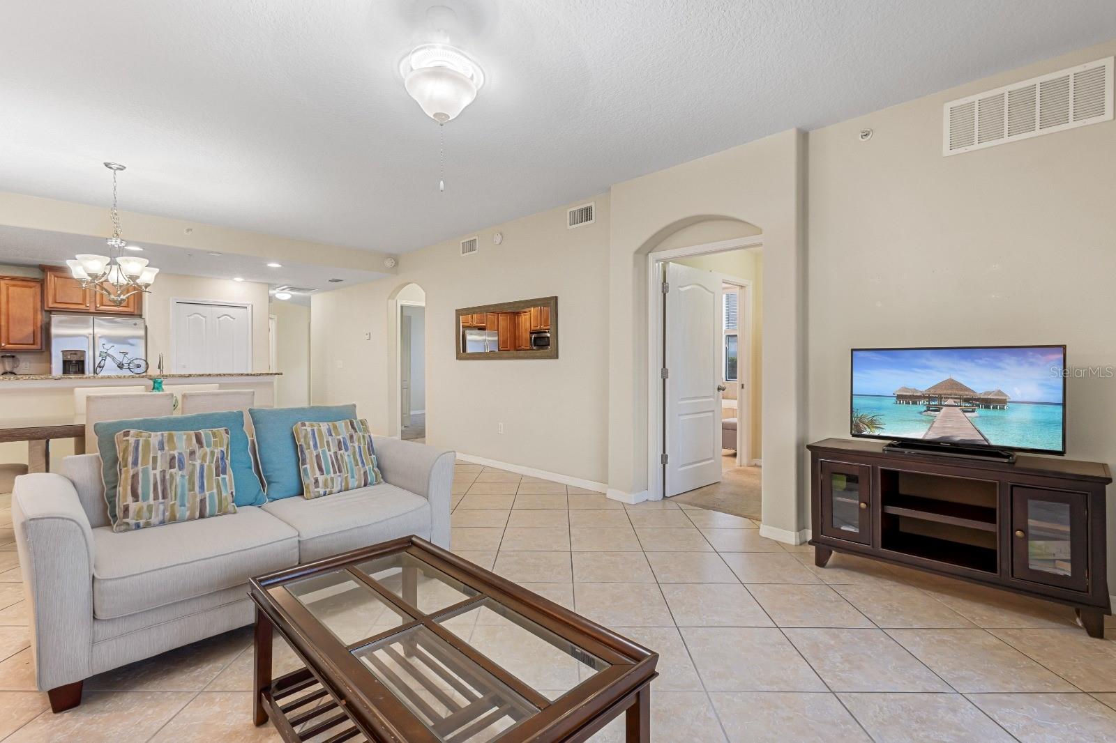 1257 Long Cove Loop Property Photo 4