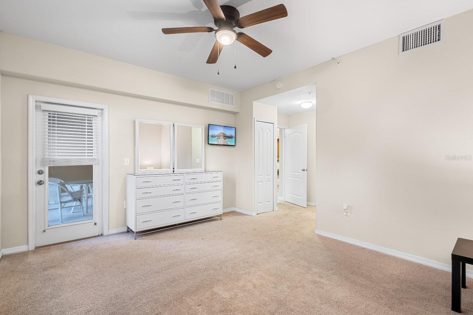 1257 Long Cove Loop Property Photo 8