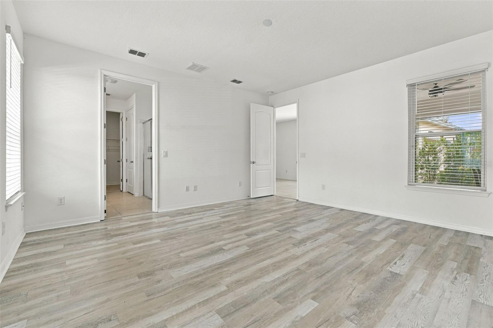 8518 Nemours Pkwy Property Photo 16