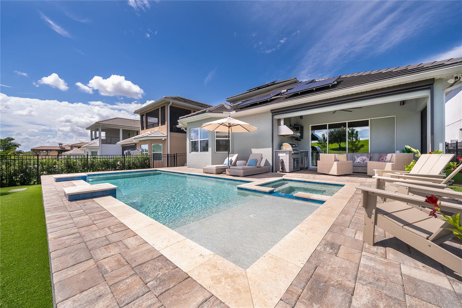 16230 Volterra Pt Property Photo 7