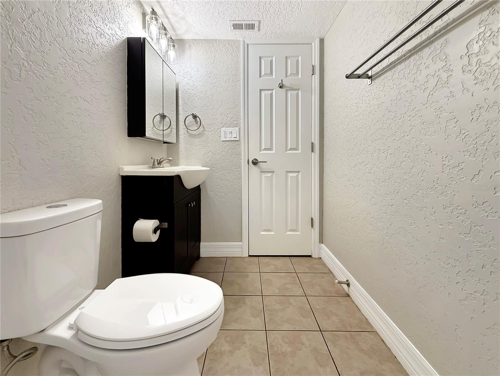 732 E Michigan St #112 Property Photo 34