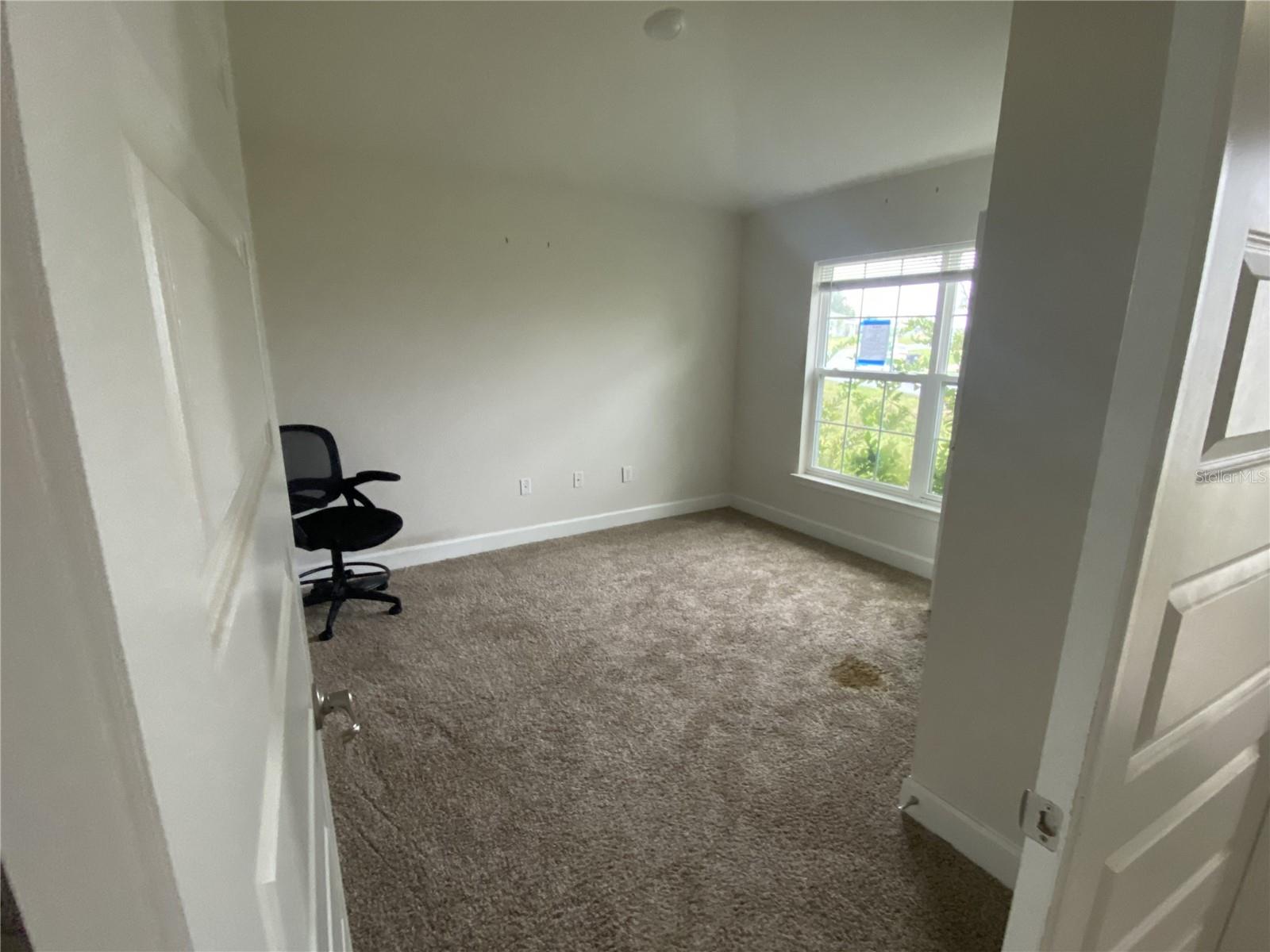 2091 Pecos Dr Property Photo 3