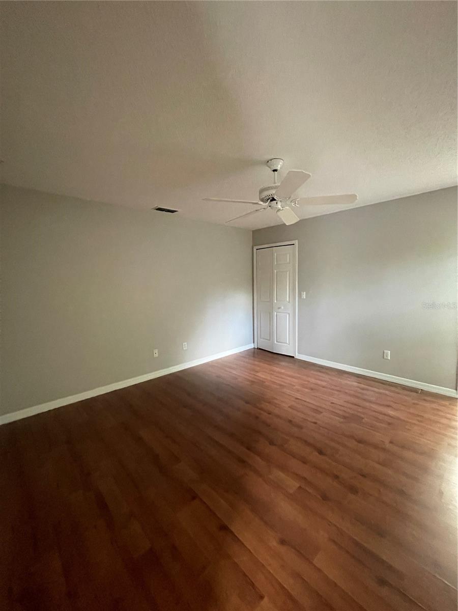 11185 Cypress Leaf Dr Property Photo 5