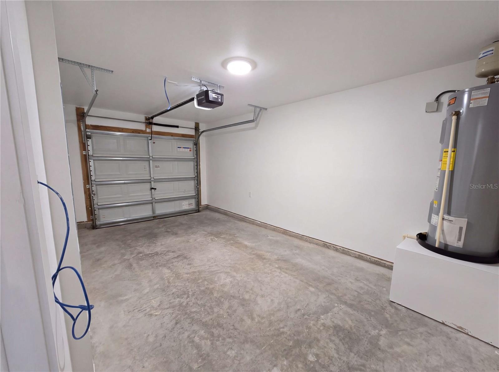 1036 Twins St Property Photo 15