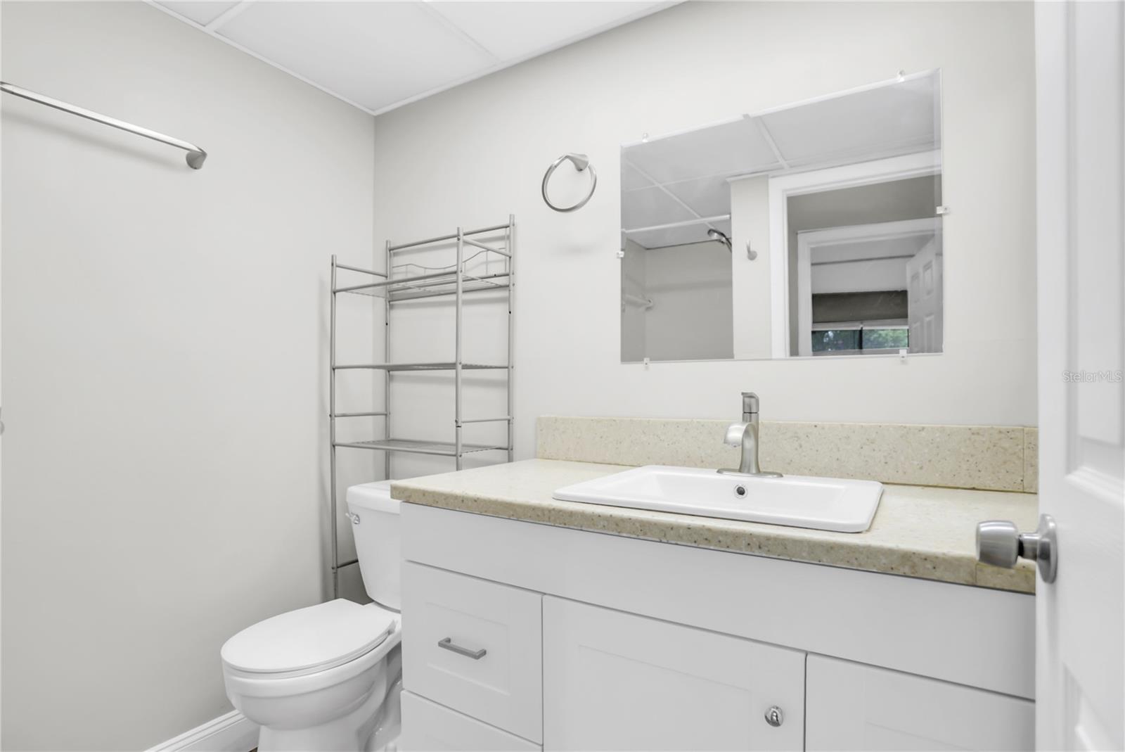 2451 Oak Park Way #120 Property Photo 13