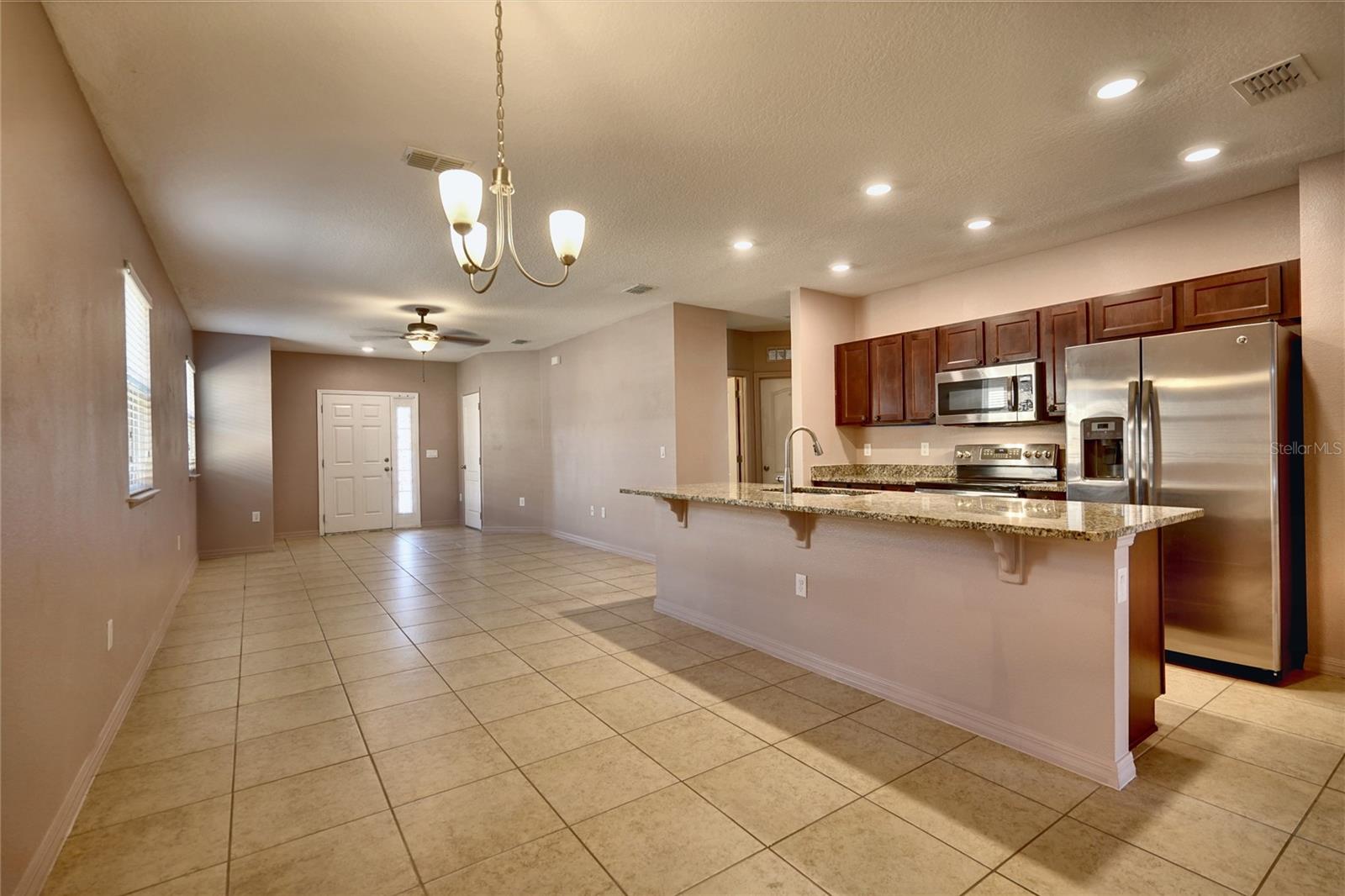 2272 Canyon Breeze Ave Property Photo 5