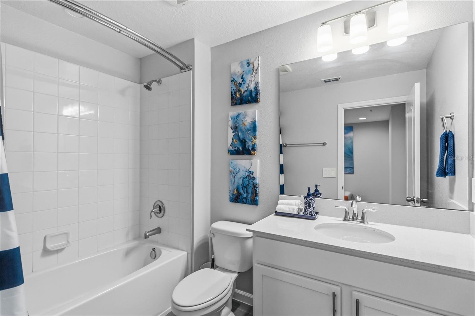 385 Cape Honeysuckle Pl Property Photo 22